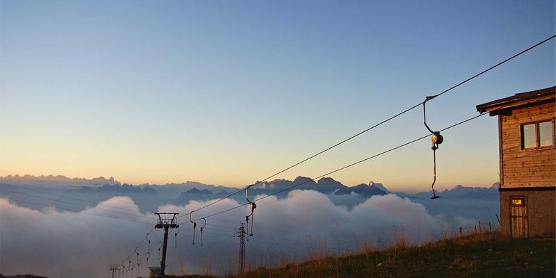 从工具到工业配件：五金制品如何成为现代工业的基石