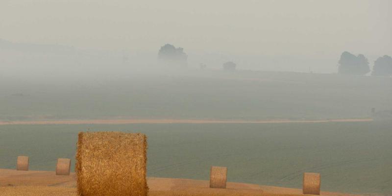 新能源汽车电池包关键五金件解析：箱体结构与高压连接器的工业安全标准